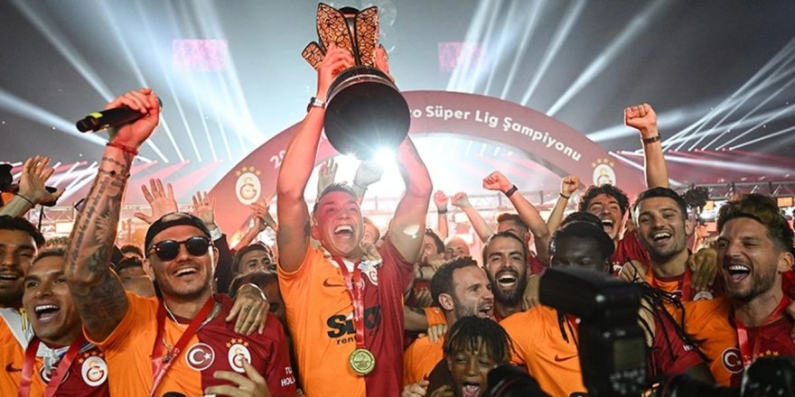Галатасарай стал чемпионом турецкой Суперлиги
