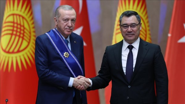 erdogan-bishkek-japarov-manas.jpg